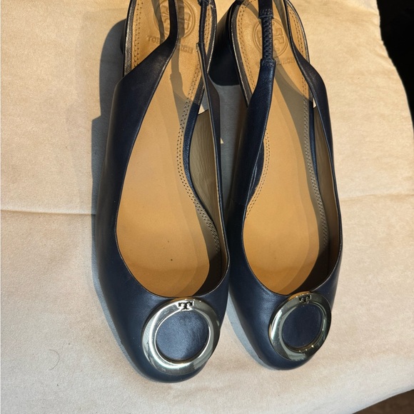 Tory Burch Caterina 4m Slingback- Nappa Leather. Color Perfect Navy. Style 37961 - Picture 5 of 13